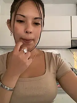 sashazepol online show from February 10, 2026, 7:35 pm