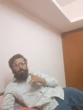 Snapshot of Memonsait1 chatting on March 3, 2026, 7:10 pm Memonsait1 online show from March 3, 2026, 7:10 pm