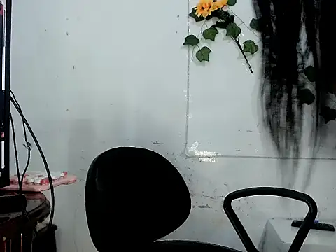 natt-bigass online show from October 18, 2025, 1:07 am