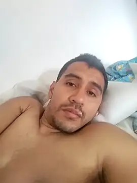 Snapshot of Andyy_Carterr chatting on February 17, 2026, 8:39 pm Andyy Carterr online show from February 17, 2026, 8:39 pm