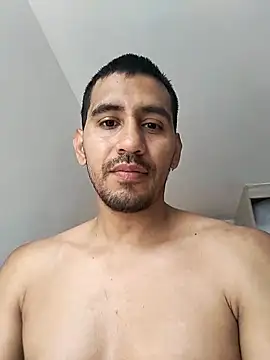 Snapshot of Andyy_Carterr chatting on October 23, 2025, 3:10 pm Andyy Carterr online show from October 23, 2025, 3:10 pm