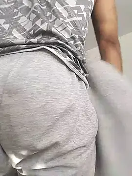 Snapshot of Andyy_Carterr chatting on November 8, 2025, 3:59 pm Andyy Carterr online show from November 8, 2025, 3:59 pm