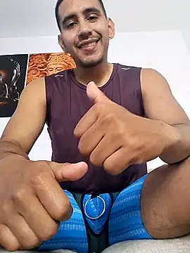 Snapshot of Andyy_Carterr chatting on October 14, 2025, 4:29 pm Andyy Carterr online show from October 14, 2025, 4:29 pm