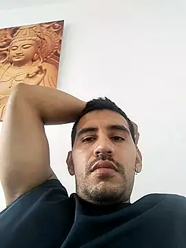 Snapshot of Andyy_Carterr chatting on November 17, 2025, 2:54 pm Andyy Carterr online show from November 17, 2025, 2:54 pm