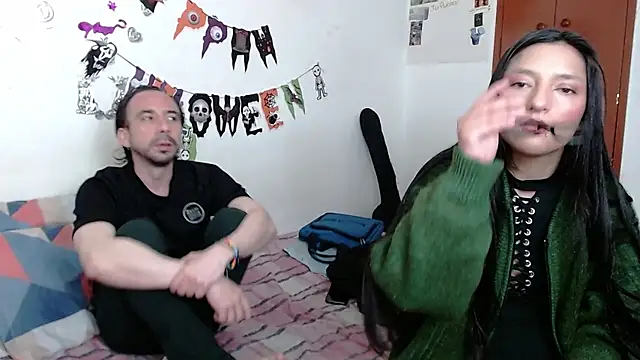 Snapshot of Isis_Robert chatting on November 2, 2025, 10:59 pm Isis Robert online show from November 2, 2025, 10:59 pm