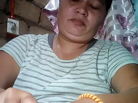 Snapshot of kissableapple36 chatting on November 29, 2025, 11:10 am kissableapple36 online show from November 29, 2025, 11:10 am