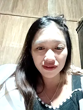 Snapshot of -Paige- chatting on November 30, 2025, 11:33 am -Paige- online show from November 30, 2025, 11:33 am