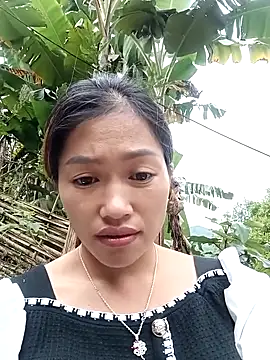 Snapshot of -Paige- chatting on October 22, 2025, 3:06 am -Paige- online show from October 22, 2025, 3:06 am