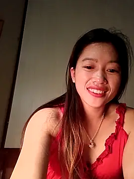 Snapshot of -Paige- chatting on November 24, 2025, 5:57 pm -Paige- online show from November 24, 2025, 5:57 pm