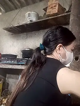 Snapshot of nat-tri chatting on November 4, 2025, 3:10 am nat-tri online show from November 4, 2025, 3:10 am