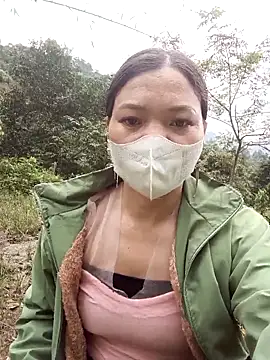 Snapshot of nat-tri chatting on November 5, 2025, 4:48 am nat-tri online show from November 5, 2025, 4:48 am