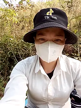 Snapshot of nat-tri chatting on December 1, 2025, 3:18 am nat-tri online show from December 1, 2025, 3:18 am