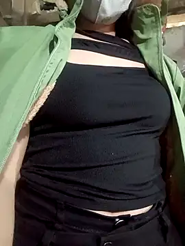 Snapshot of nat-tri chatting on October 26, 2025, 11:49 pm nat-tri online show from October 26, 2025, 11:49 pm