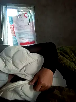 Snapshot of nat-tri chatting on November 28, 2025, 8:25 am nat-tri online show from November 28, 2025, 8:25 am