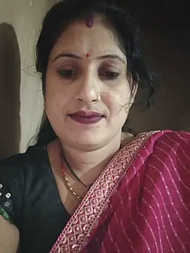 Snapshot of Rayal_bhabi chatting on June 15, 2026, 2:39 pm Rayal bhabi online show from June 15, 2026, 2:39 pm