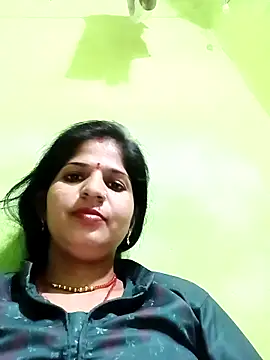Snapshot of Karishma_cute chatting on October 13, 2025, 3:46 pm Karishma cute online show from October 13, 2025, 3:46 pm