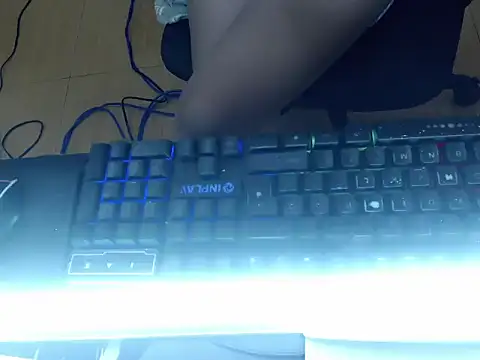 Manddeexx online show from November 7, 2025, 11:59 am