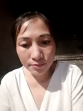 Snapshot of Meo_x chatting on October 17, 2025, 12:07 pm Meo x online show from October 17, 2025, 12:07 pm