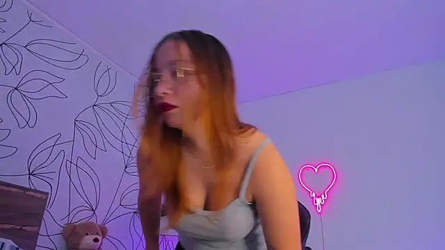 Snapshot of merida_06 chatting on October 30, 2025, 2:54 am merida 06 online show from October 30, 2025, 2:54 am