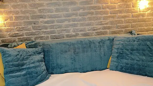 Snapshot of Soft_Lilly chatting on March 19, 2026, 6:35 am Soft Lilly online show from March 19, 2026, 6:35 am