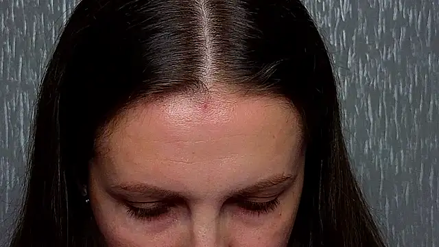 Snapshot of Amy__Leee_ chatting on October 31, 2025, 5:53 pm Amy Leee online show from October 31, 2025, 5:53 pm