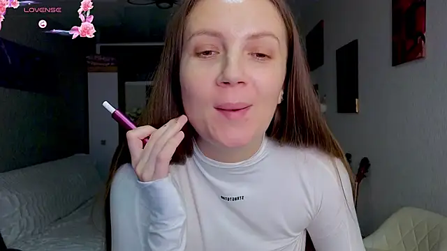 Snapshot of Amy__Leee_ chatting on October 23, 2025, 9:35 pm Amy Leee online show from October 23, 2025, 9:35 pm