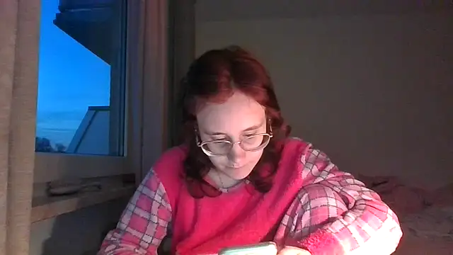 LuckySLove online show from March 8, 2026, 5:27 pm