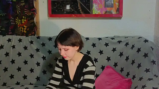 Snapshot of ReincarnatedAngel chatting on October 29, 2025, 4:39 pm ReincarnatedAngel online show from October 29, 2025, 4:39 pm