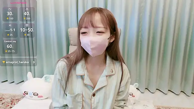 Snapshot of MIZUHO_05 chatting on November 20, 2025, 1:45 pm MIZUHO 05 online show from November 20, 2025, 1:45 pm