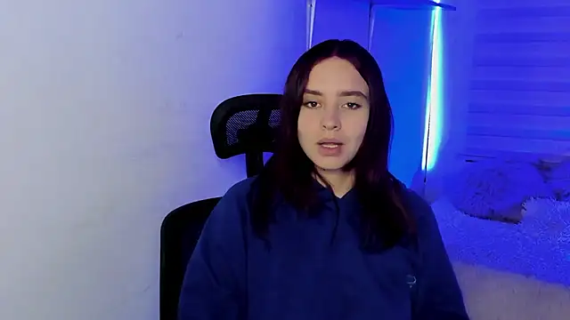 Emily Lindey online show from January 18, 2026, 4:38 am