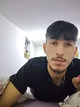 Nicolas sexxxy online show from December 21, 2025, 2:52 pm