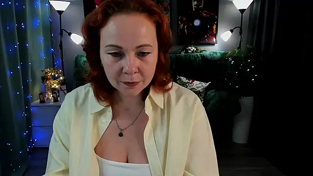 Snapshot of NataliKaminski chatting on December 5, 2025, 6:23 am NataliKaminski online show from December 5, 2025, 6:23 am