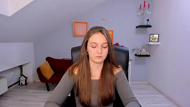 Snapshot of AnneWilsonn chatting on February 23, 2026, 12:17 pm AnneWilsonn online show from February 23, 2026, 12:17 pm