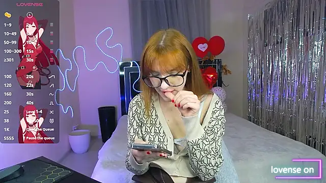 Snapshot of MeganNewCat chatting on March 15, 2026, 8:38 pm MeganNewCat online show from March 15, 2026, 8:38 pm