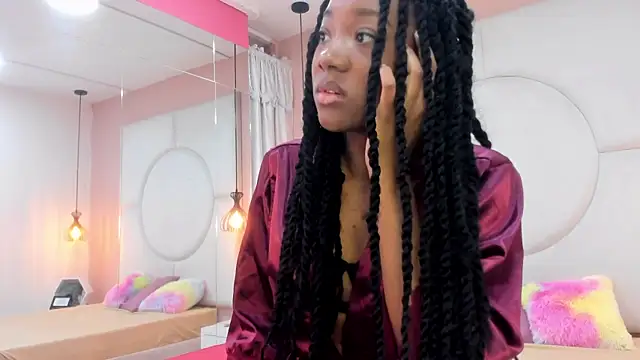 Madisson Brooke online show from November 12, 2025, 7:40 pm