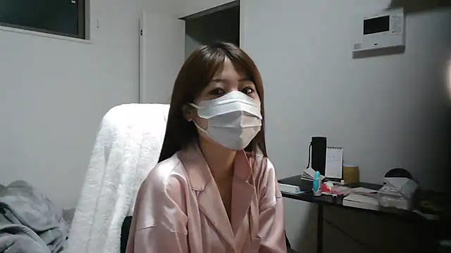 Snapshot of ichika_2_ chatting on December 2, 2025, 8:54 pm ichika 2 online show from December 2, 2025, 8:54 pm