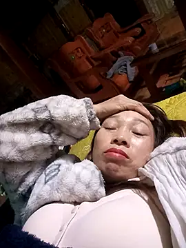 Snapshot of Manni_john chatting on November 12, 2025, 4:27 am Manni john online show from November 12, 2025, 4:27 am