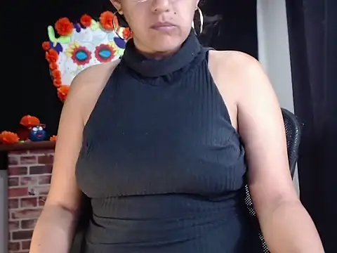 Snapshot of Lucyy_Naugthy chatting on November 15, 2025, 1:15 pm Lucyy Naugthy online show from November 15, 2025, 1:15 pm