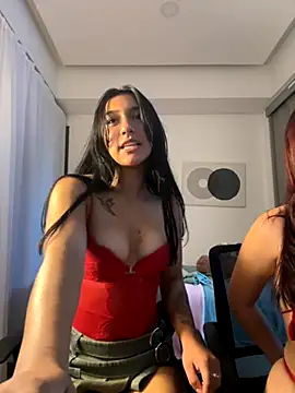 Snapshot of Nahomy_cute1 chatting on November 30, 2025, 1:39 am Nahomy cute1 online show from November 30, 2025, 1:39 am