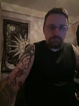 Snapshot of Otis_Firefly chatting on October 16, 2025, 5:43 pm Otis Firefly online show from October 16, 2025, 5:43 pm