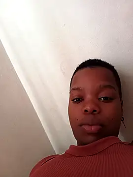 Snapshot of SexyLatoya05 chatting on December 5, 2025, 6:23 am SexyLatoya05 online show from December 5, 2025, 6:23 am