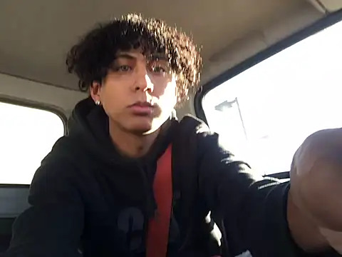 Snapshot of Jjloscooby chatting on January 9, 2026, 11:00 pm Jjloscooby online show from January 9, 2026, 11:00 pm