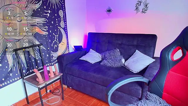 Snapshot of Cat__Moon__ chatting on July 11, 2026, 8:31 pm Cat Moon online show from July 11, 2026, 8:31 pm