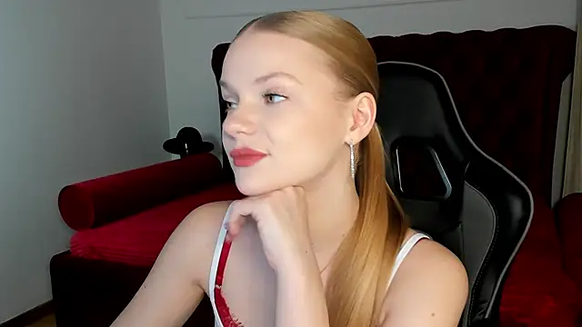 LilitRosen online show from November 27, 2025, 5:24 pm