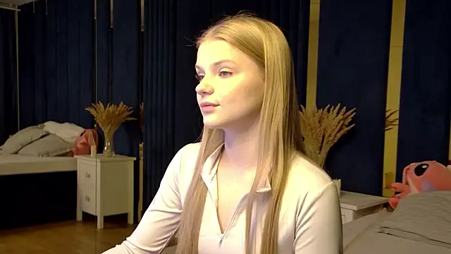 LilitRosen online show from November 23, 2025, 5:28 am