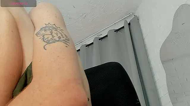 MATEO HUNTER online show from January 9, 2026, 12:45 pm