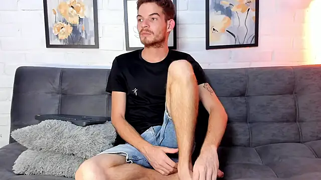 Snapshot of MATEO_HUNTER chatting on October 26, 2025, 2:34 am MATEO HUNTER online show from October 26, 2025, 2:34 am