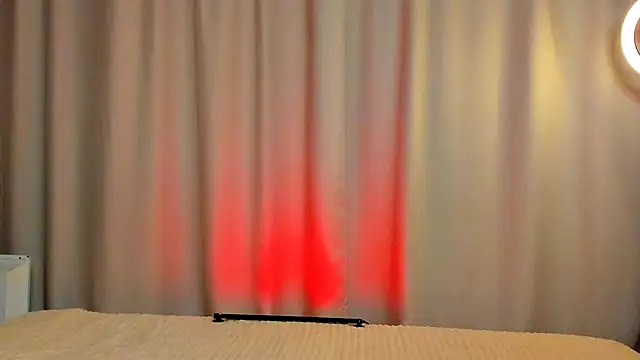 Snapshot of -CamillaStar- chatting on October 16, 2025, 9:01 pm -CamillaStar- online show from October 16, 2025, 9:01 pm