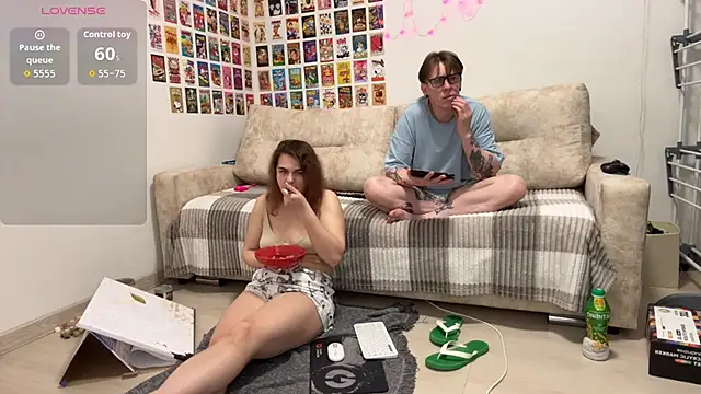 live sexy online show from May 6, 2026, 9:02 am