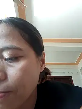 Snapshot of Amanda-_ena- chatting on October 16, 2025, 1:03 am Amanda- ena- online show from October 16, 2025, 1:03 am